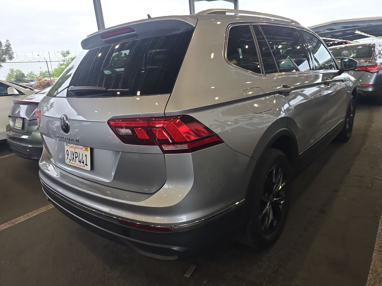 2024 Volkswagen Tiguan 2.0T SE FWD