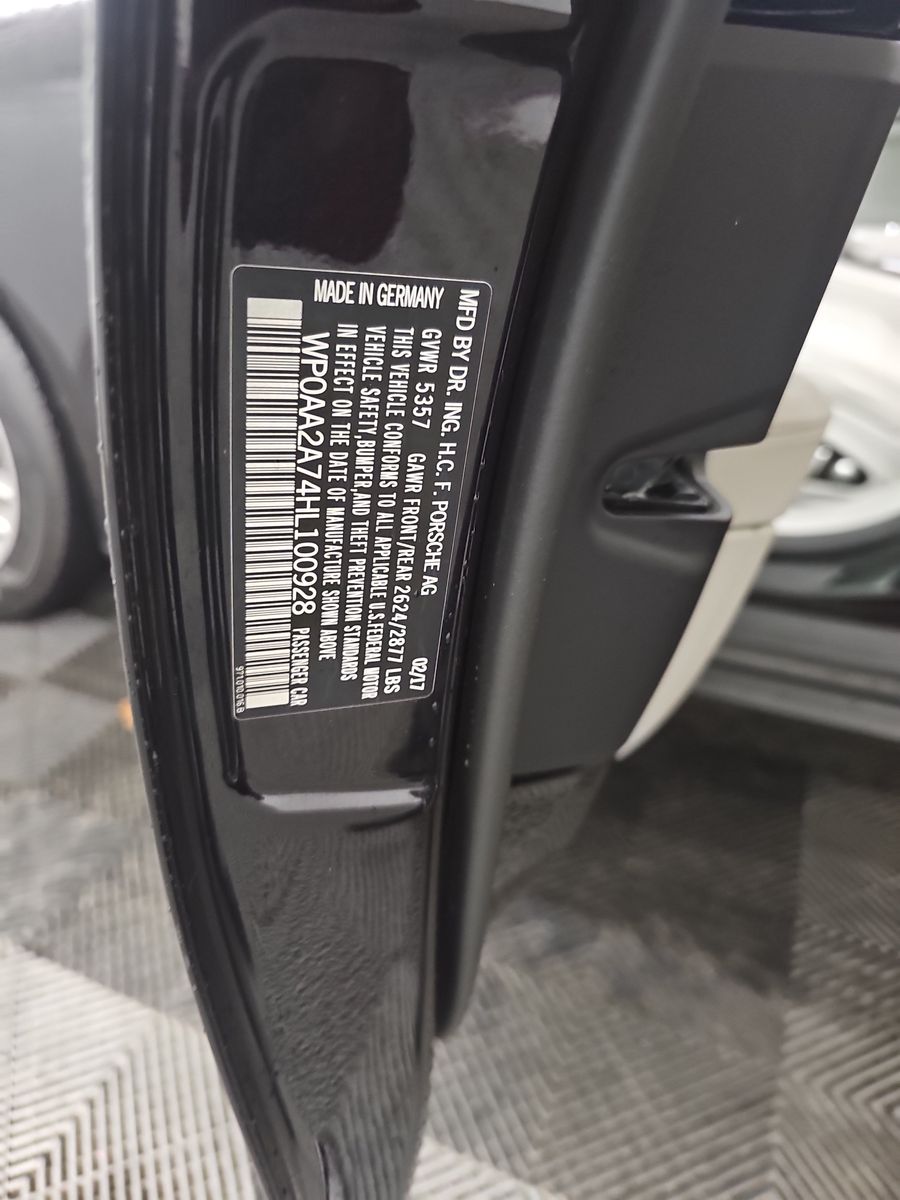 2017 Porsche Panamera 4 AWD
