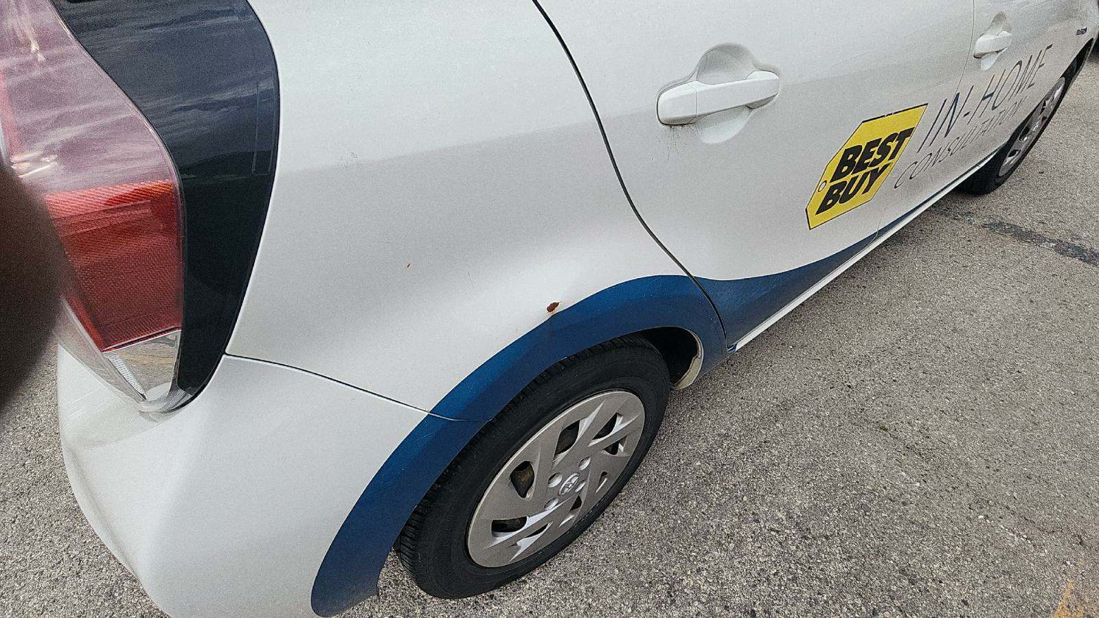 2016 Toyota Prius c Two FWD