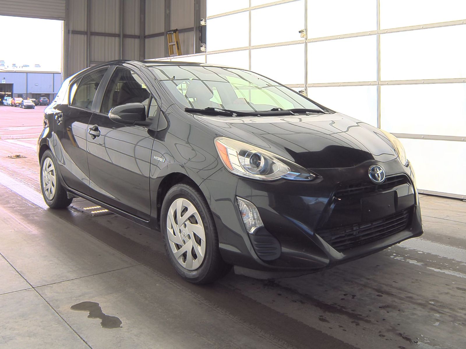 2016 Toyota Prius c Two FWD
