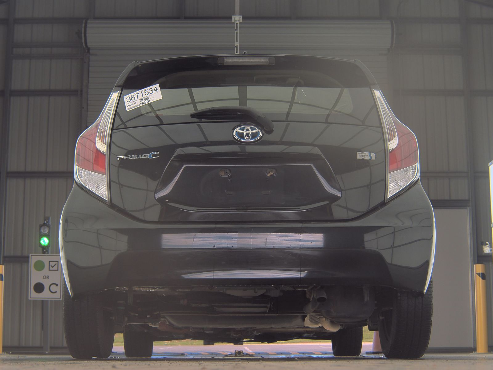 2016 Toyota Prius c Two FWD