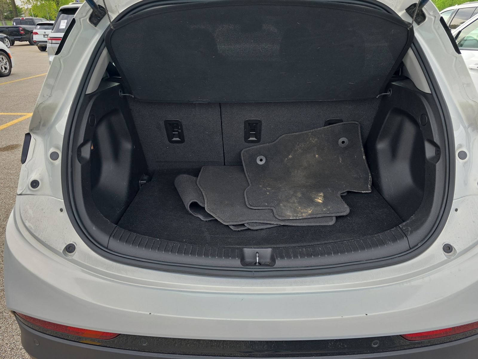 2023 Chevrolet Bolt EV 2LT FWD