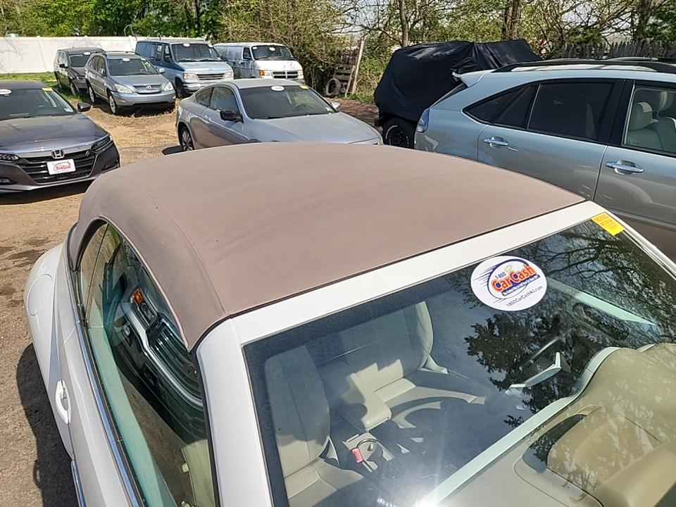 2014 Volkswagen Beetle 2.0L TDI FWD