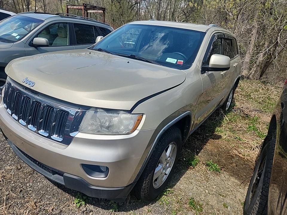JEEP LAREDO - 1