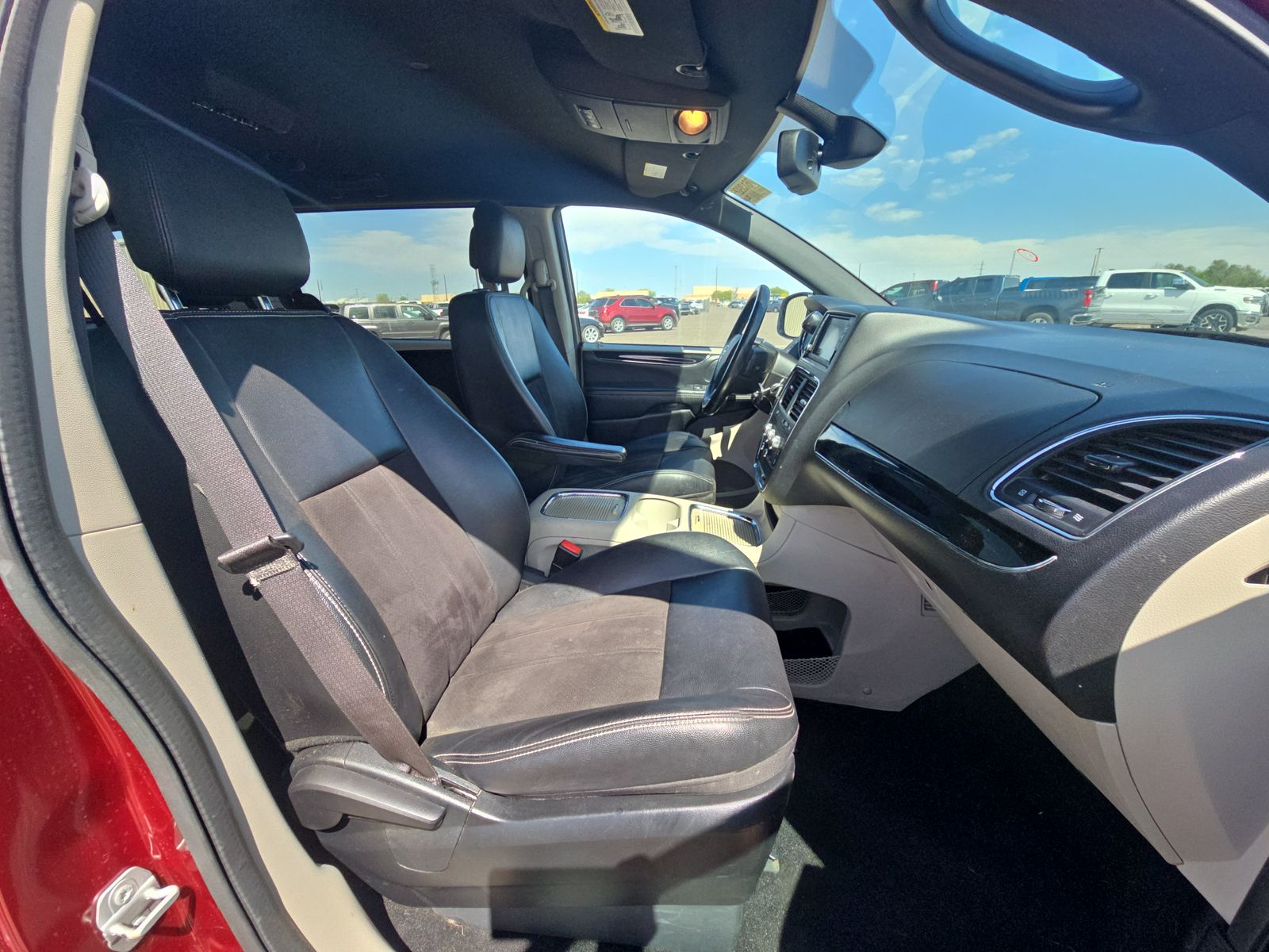 2020 Dodge Grand Caravan SXT FWD