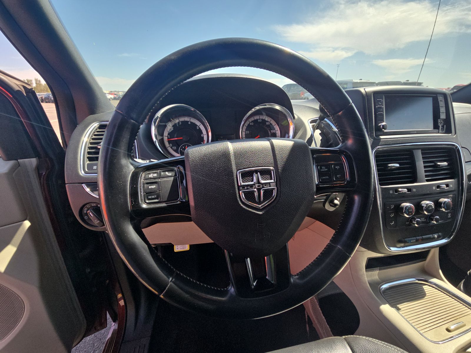 2020 Dodge Grand Caravan SXT FWD