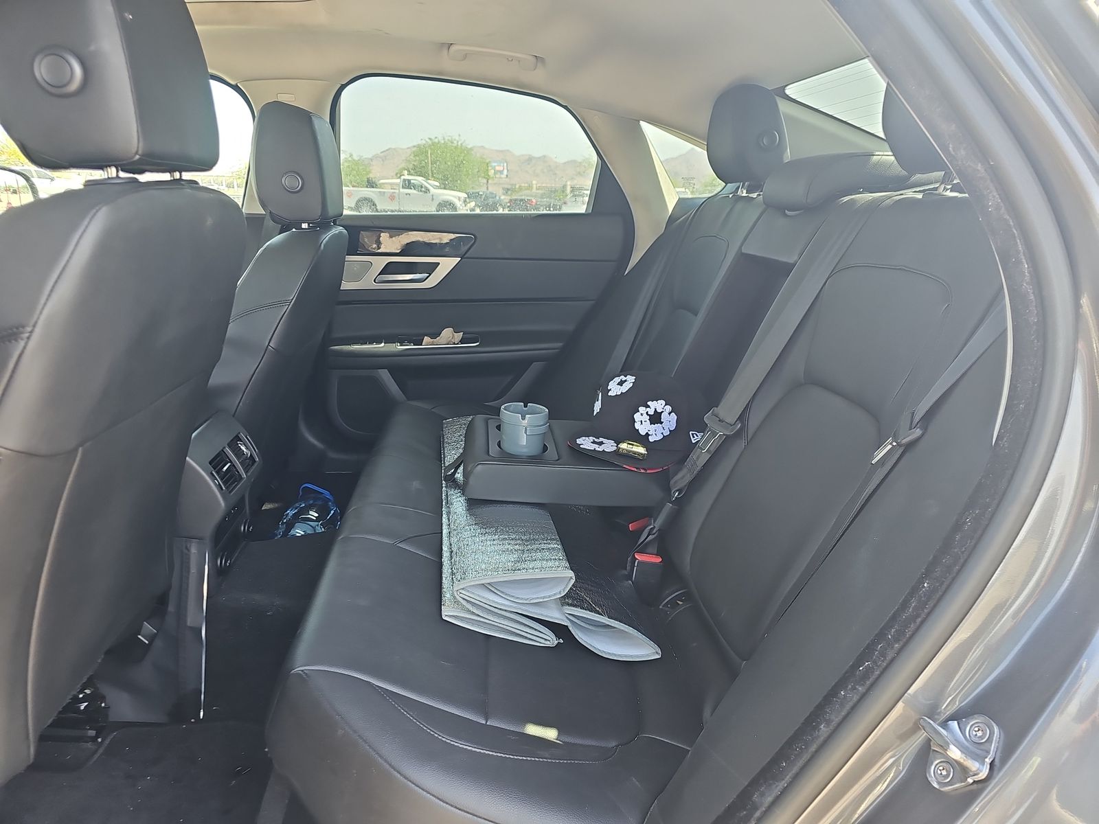 2017 Jaguar XF 20d Premium RWD