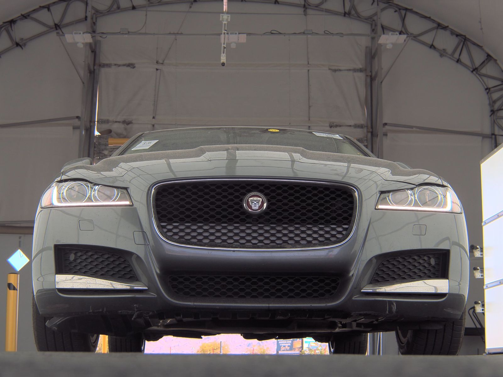 2017 Jaguar XF 20d Premium RWD