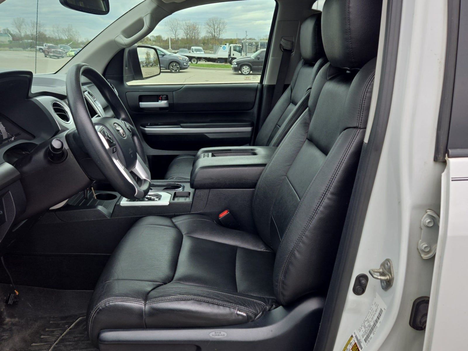 2017 Toyota Tundra SR5 AWD