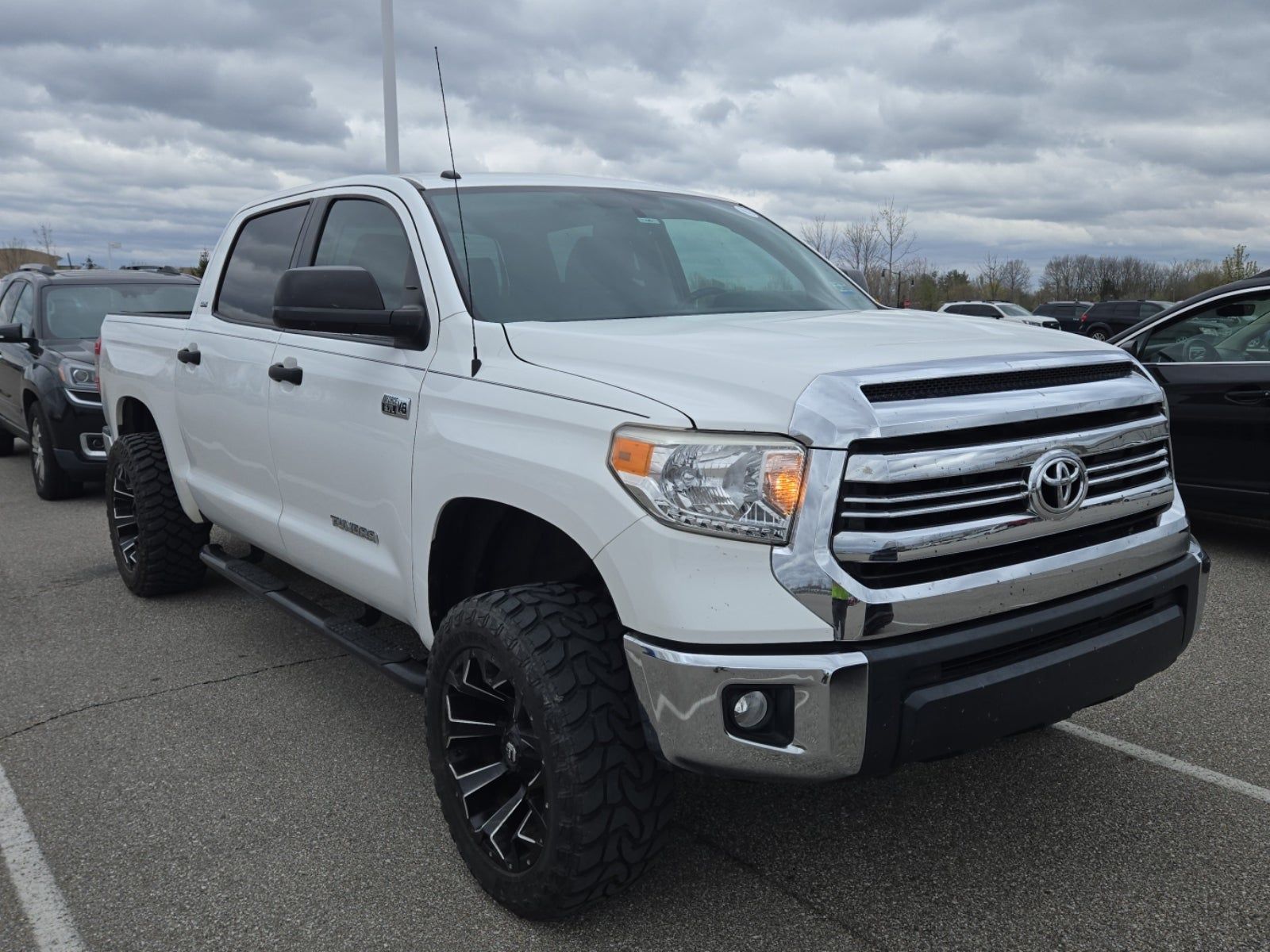 2017 Toyota Tundra SR5 AWD
