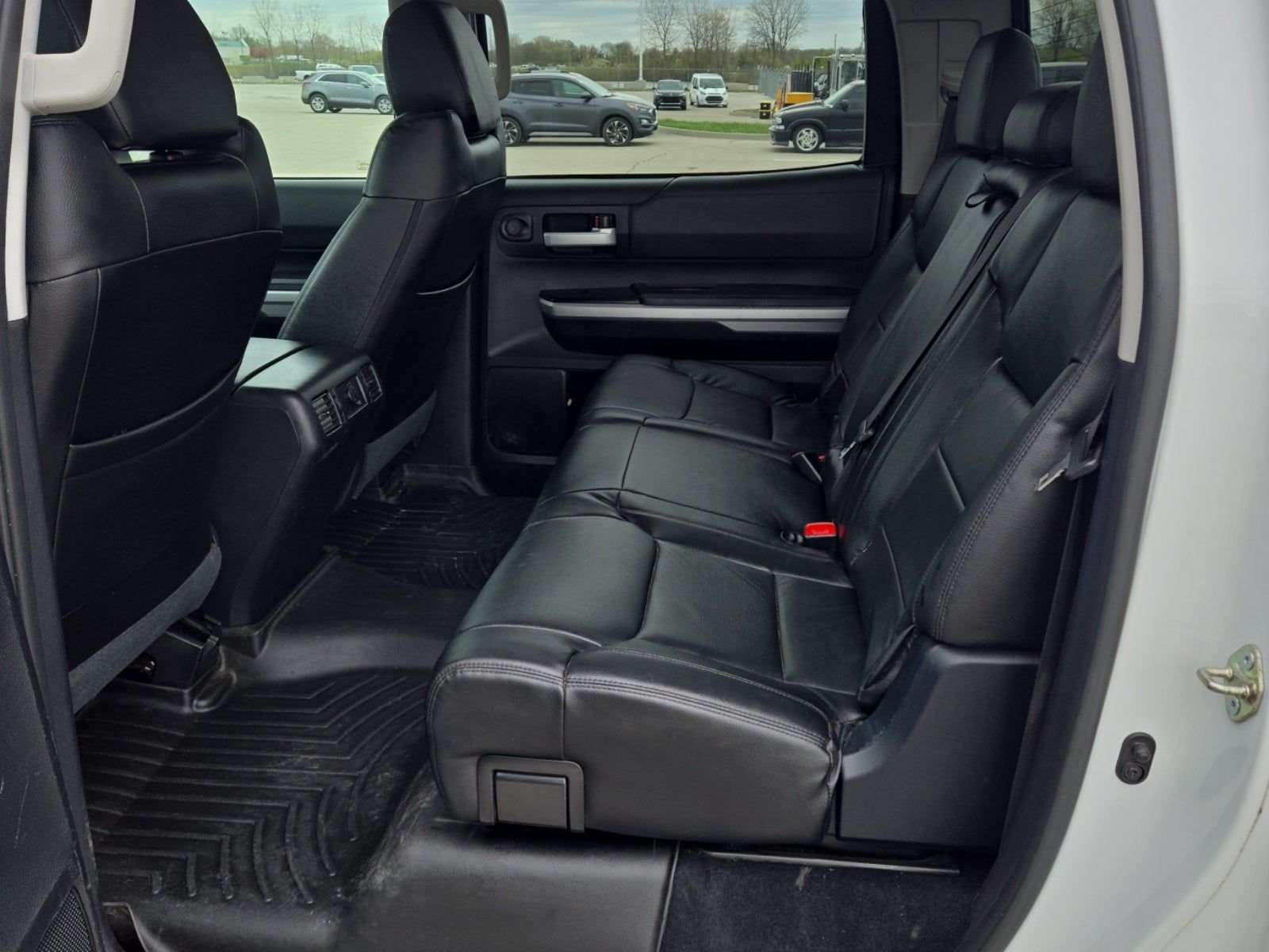 2017 Toyota Tundra SR5 AWD