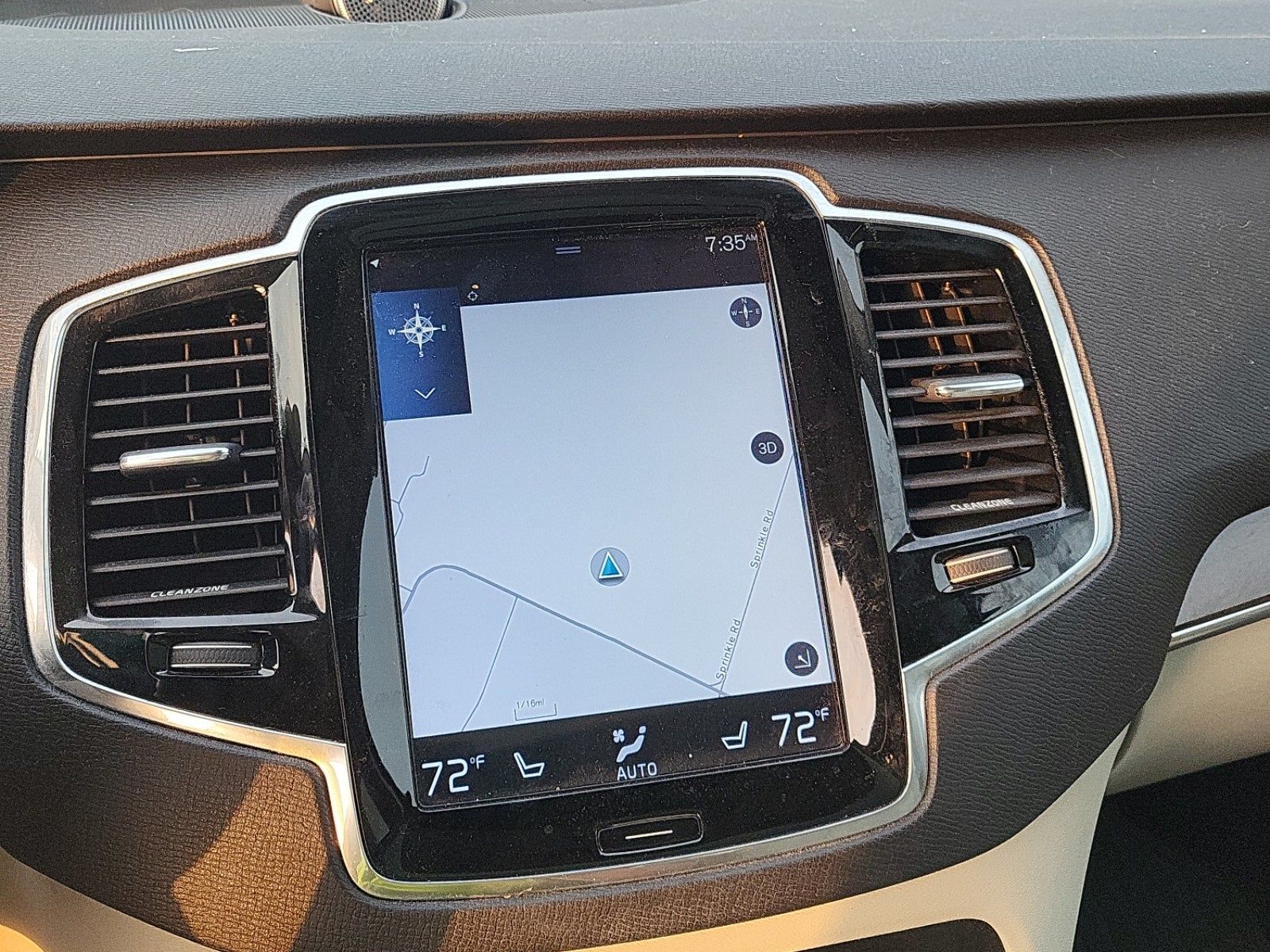 2016 Volvo XC90 T6 Momentum AWD