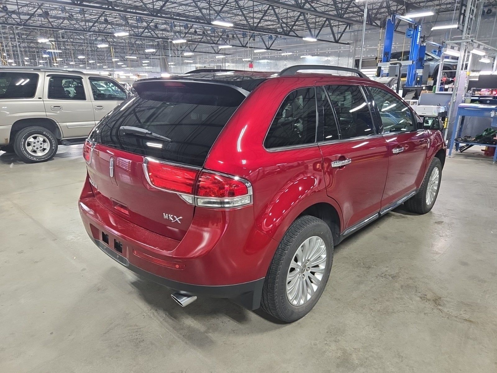 2014 Lincoln MKX Base FWD