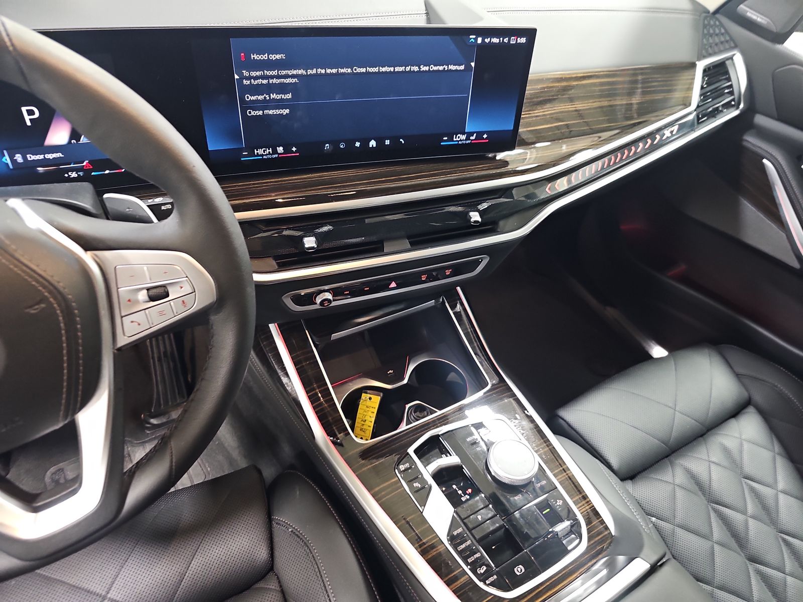 2025 BMW X7 xDrive40i AWD