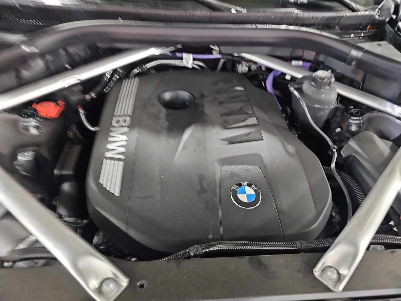 2025 BMW X7 xDrive40i AWD