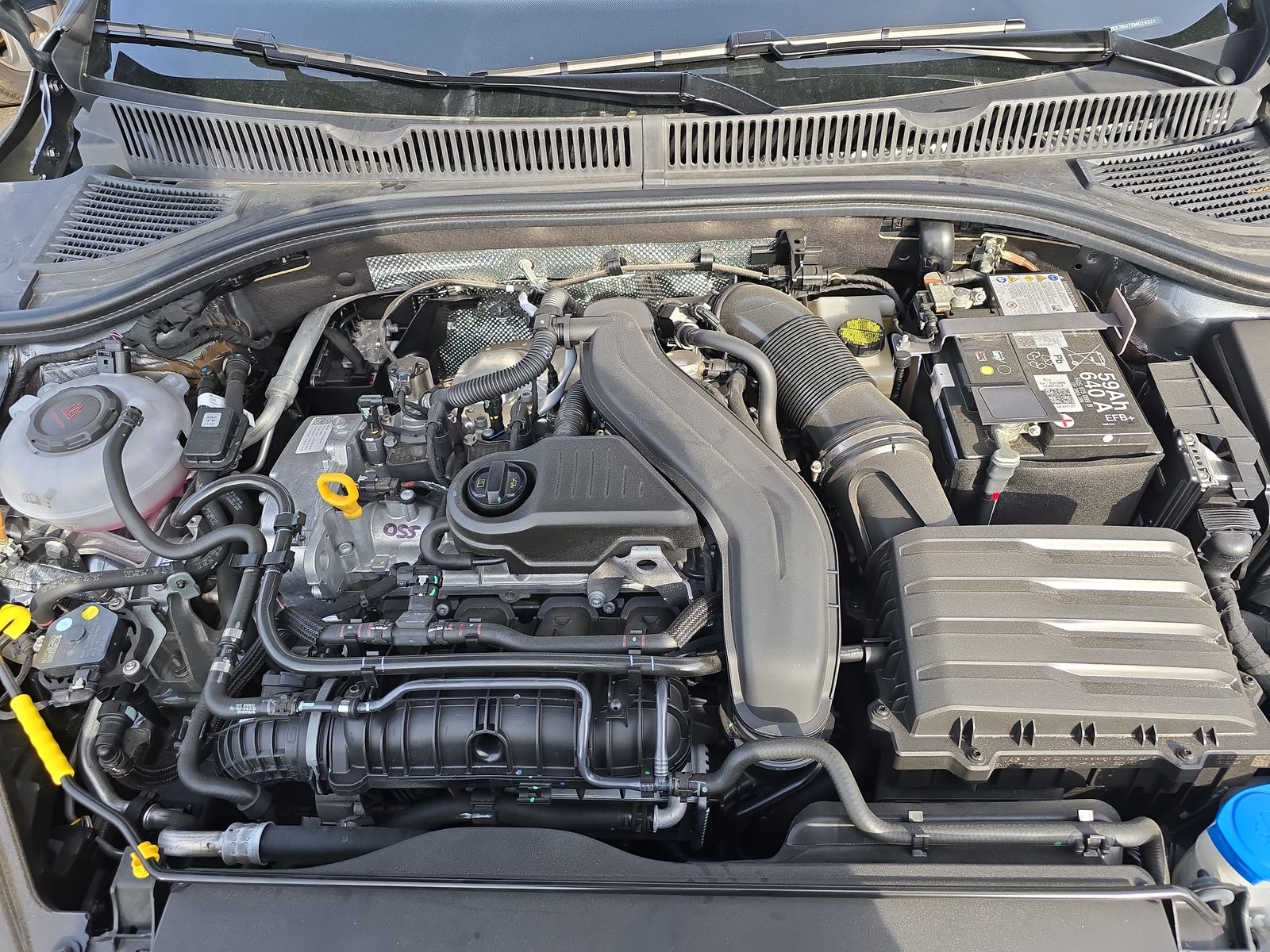 2025 Volkswagen Jetta 1.5T SE FWD