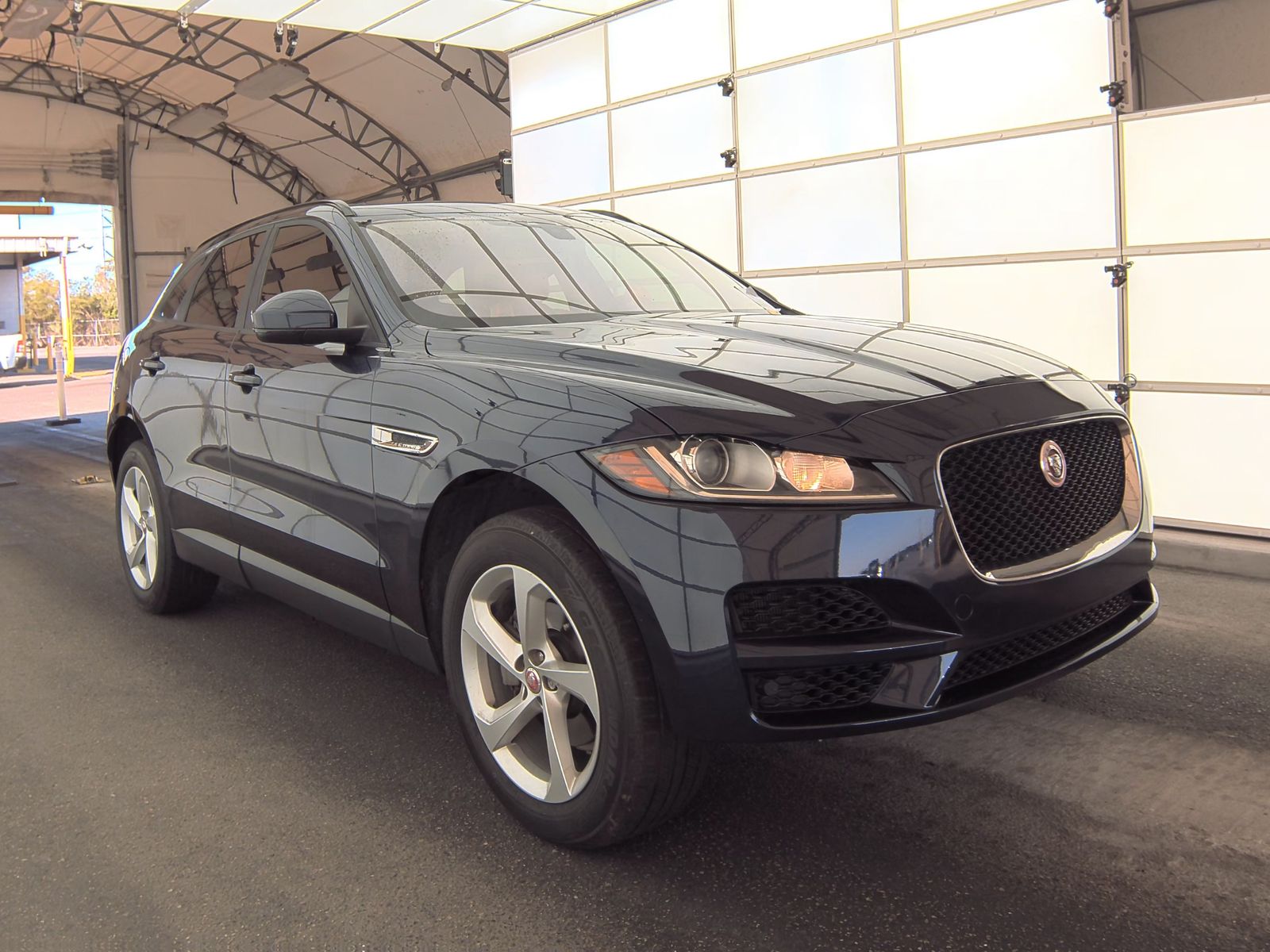 2018 Jaguar F-PACE 25t Premium AWD