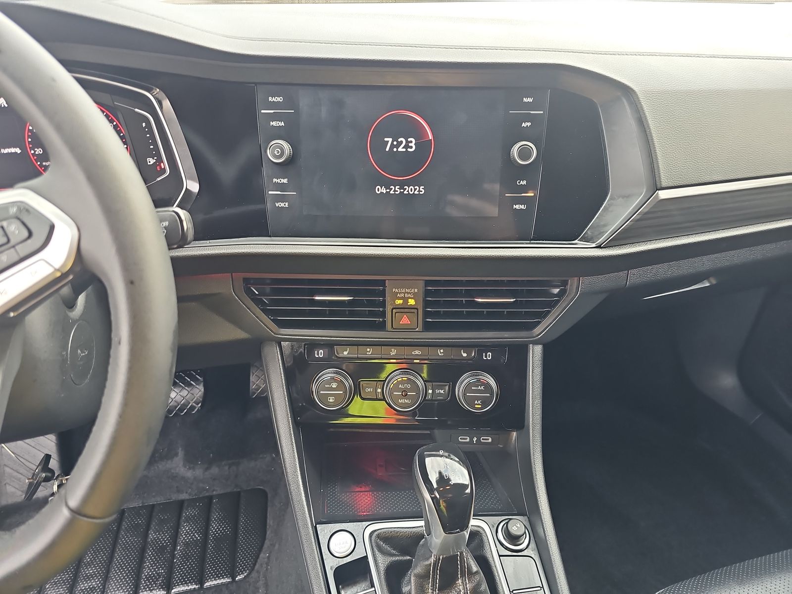 2024 Volkswagen Jetta 1.5T SEL FWD