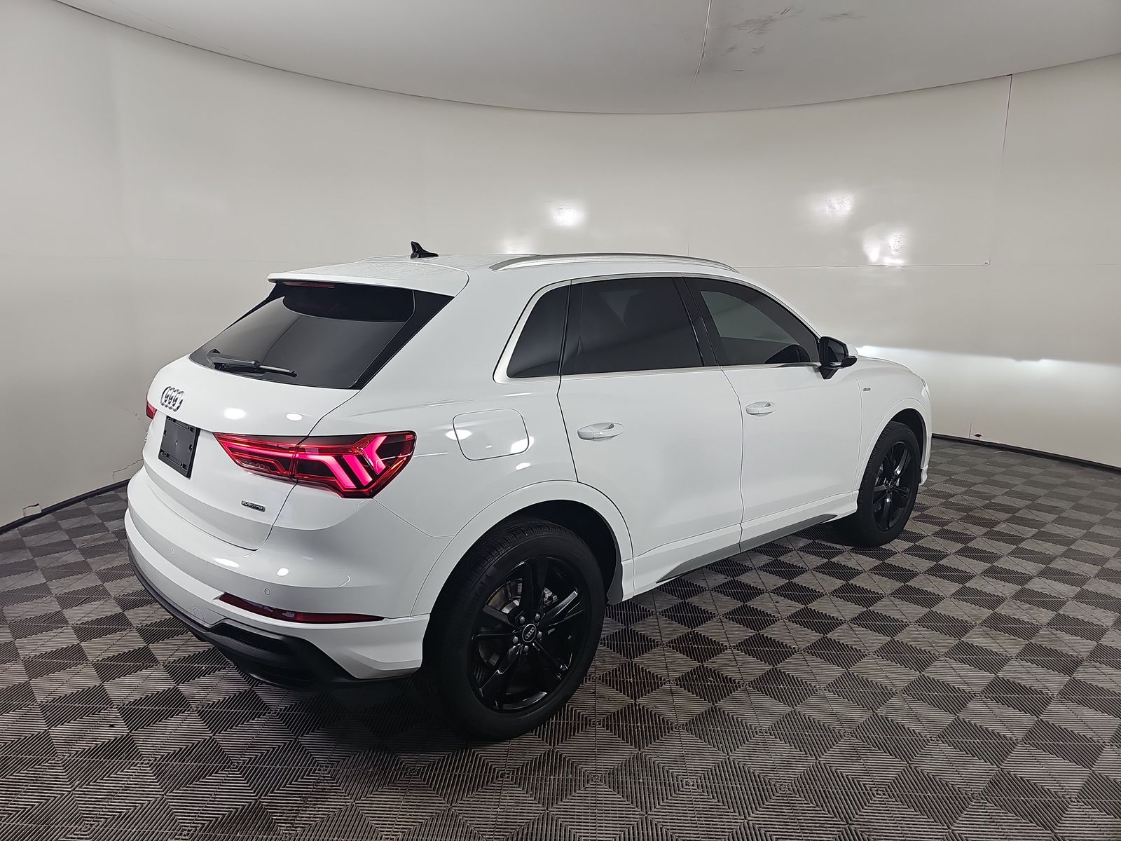 2024 Audi Q3 S line Premium AWD