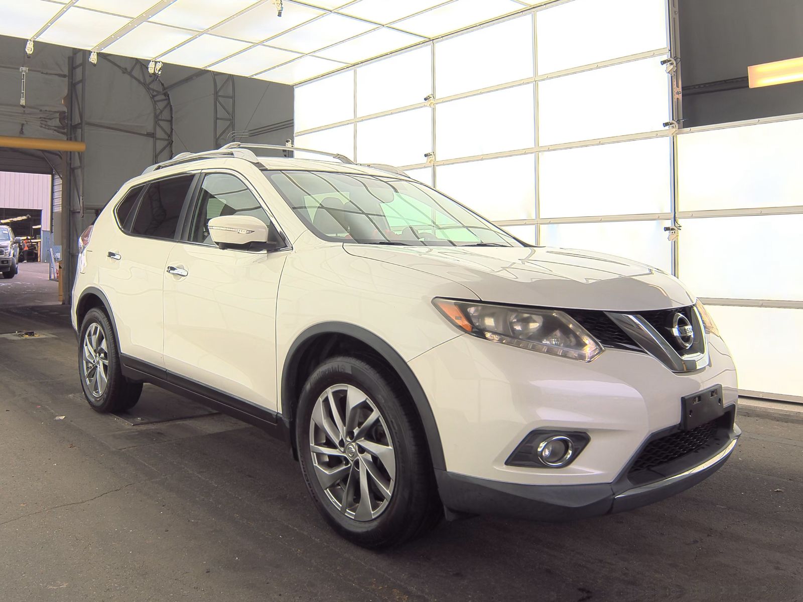 2015 Nissan Rogue SL FWD
