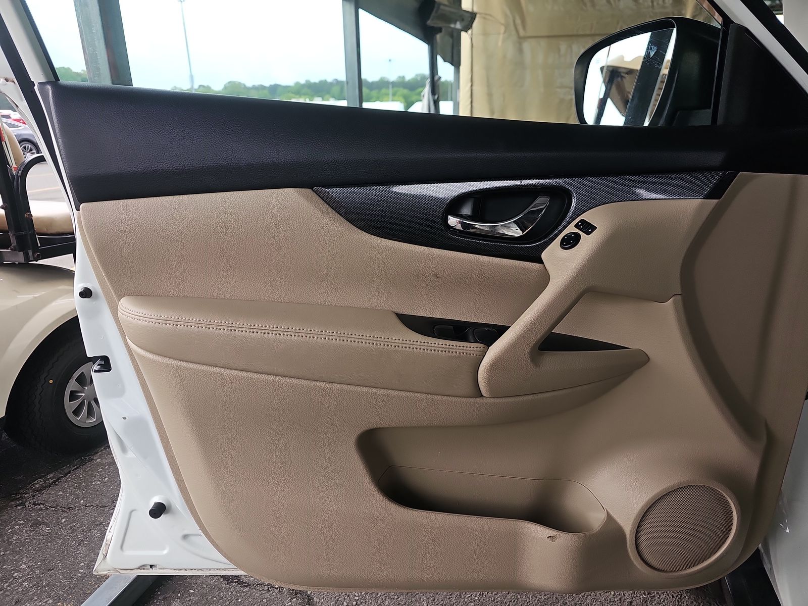 2015 Nissan Rogue SL FWD