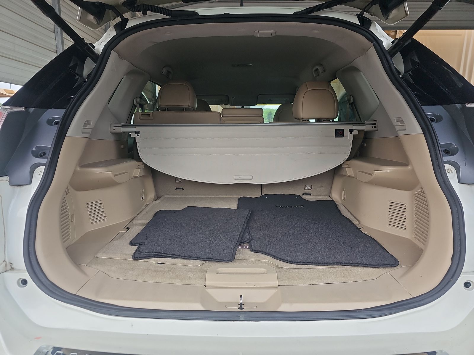 2015 Nissan Rogue SL FWD