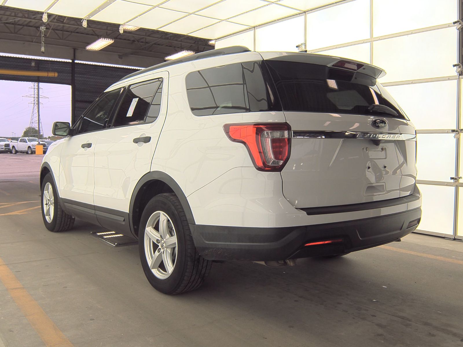 2018 Ford Explorer Base FWD