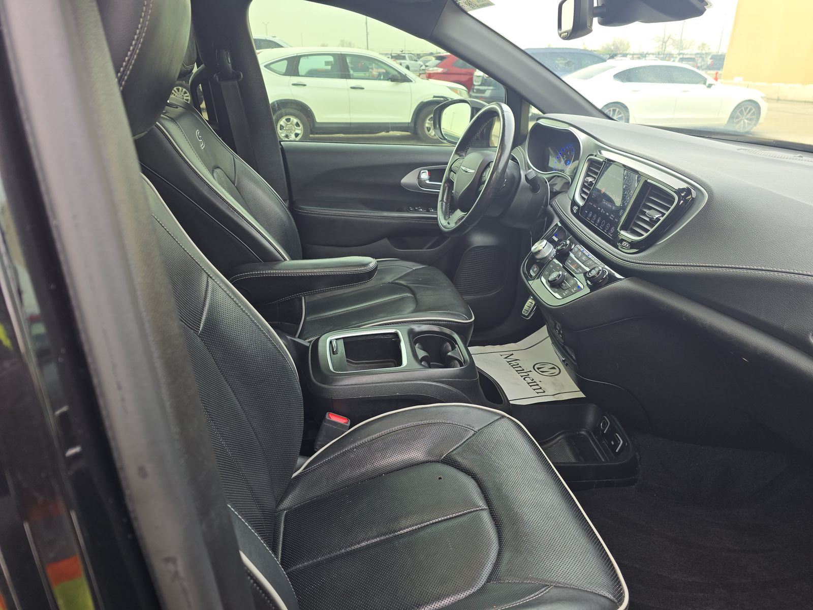 2020 Chrysler Pacifica Limited FWD