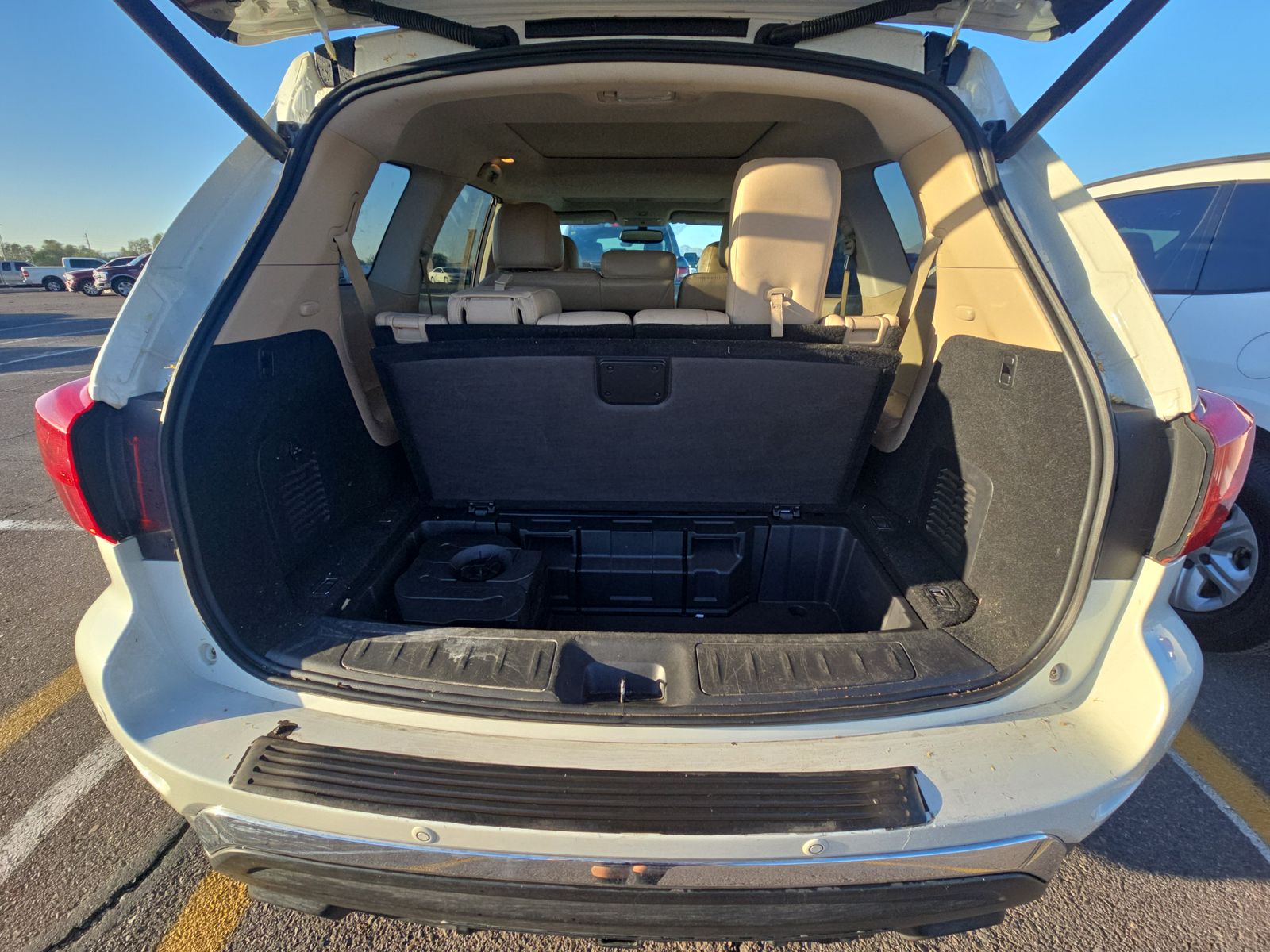 2019 Nissan Pathfinder SL AWD