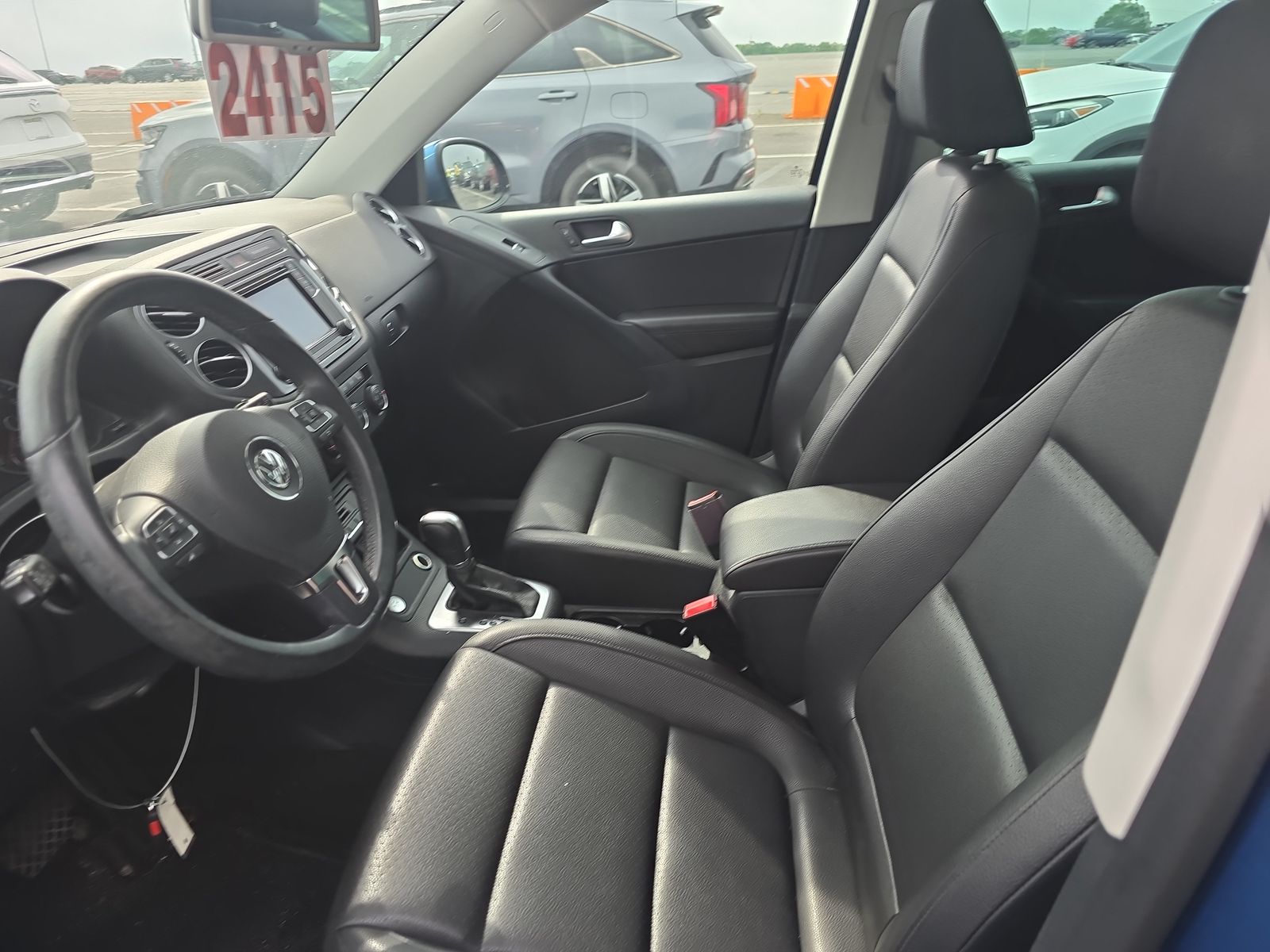 2017 Volkswagen Tiguan 2.0T Wolfsburg Edition FWD