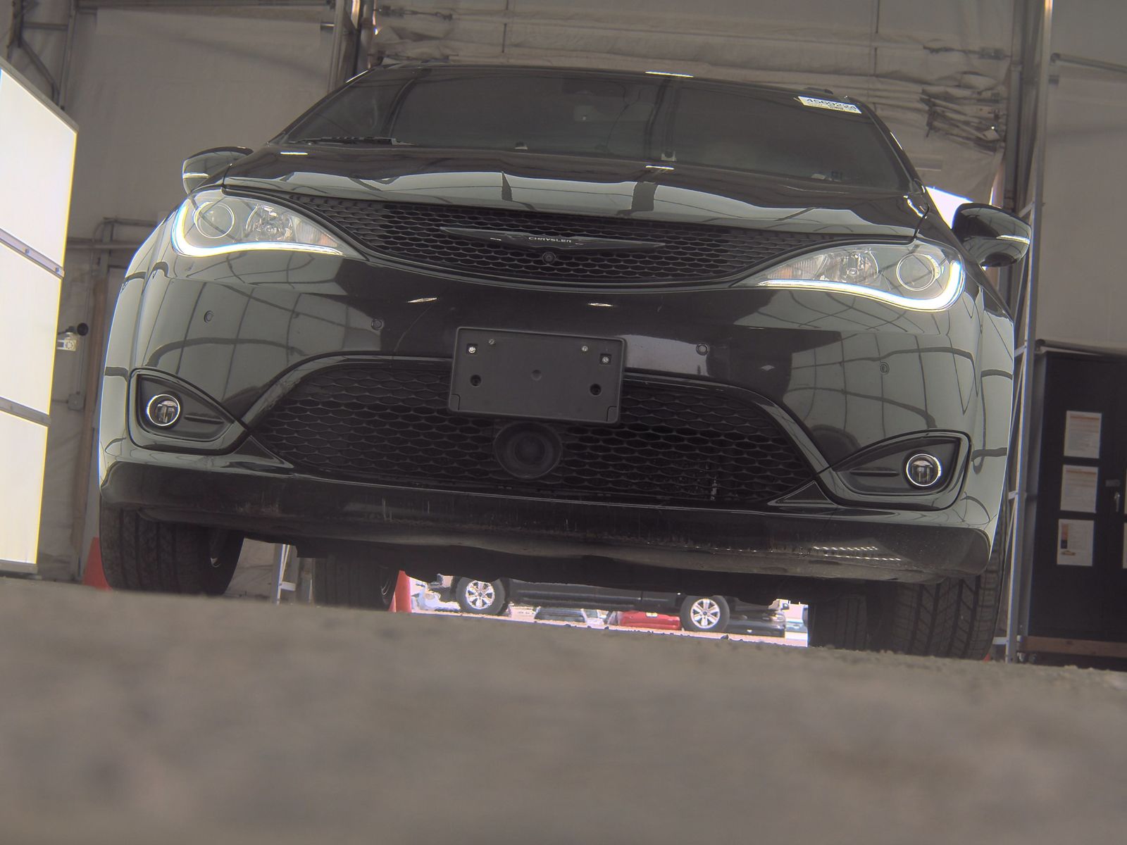2020 Chrysler Pacifica Limited FWD