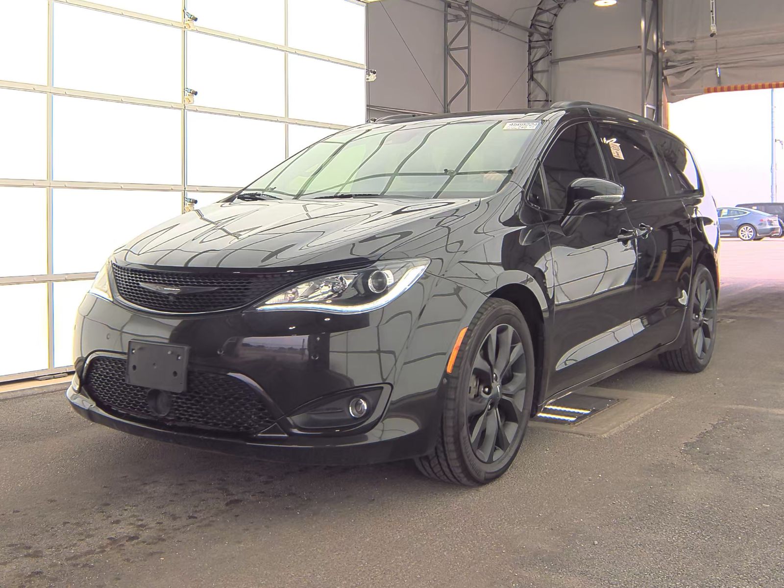 2020 Chrysler Pacifica Limited FWD