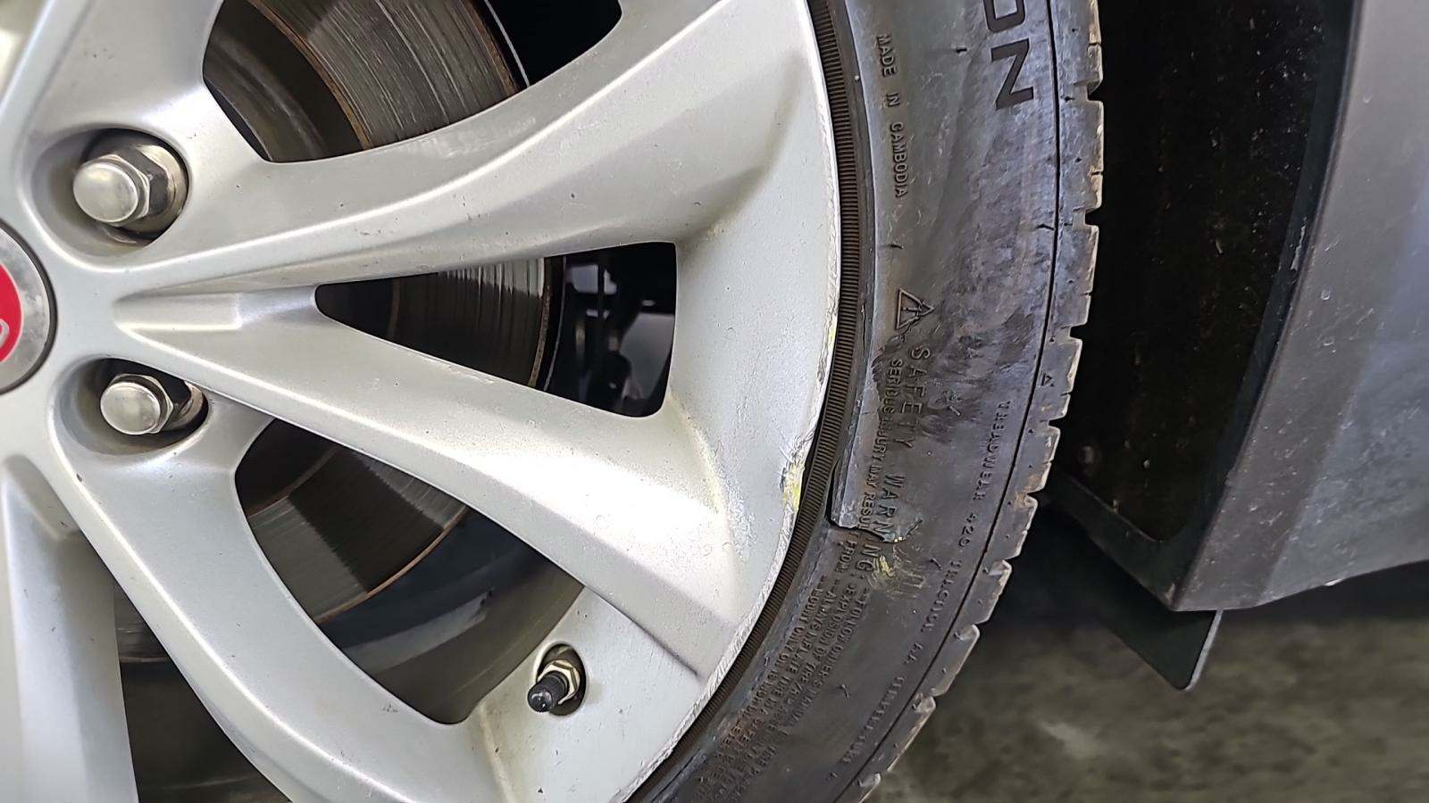 2017 Jaguar XF 20d Premium RWD