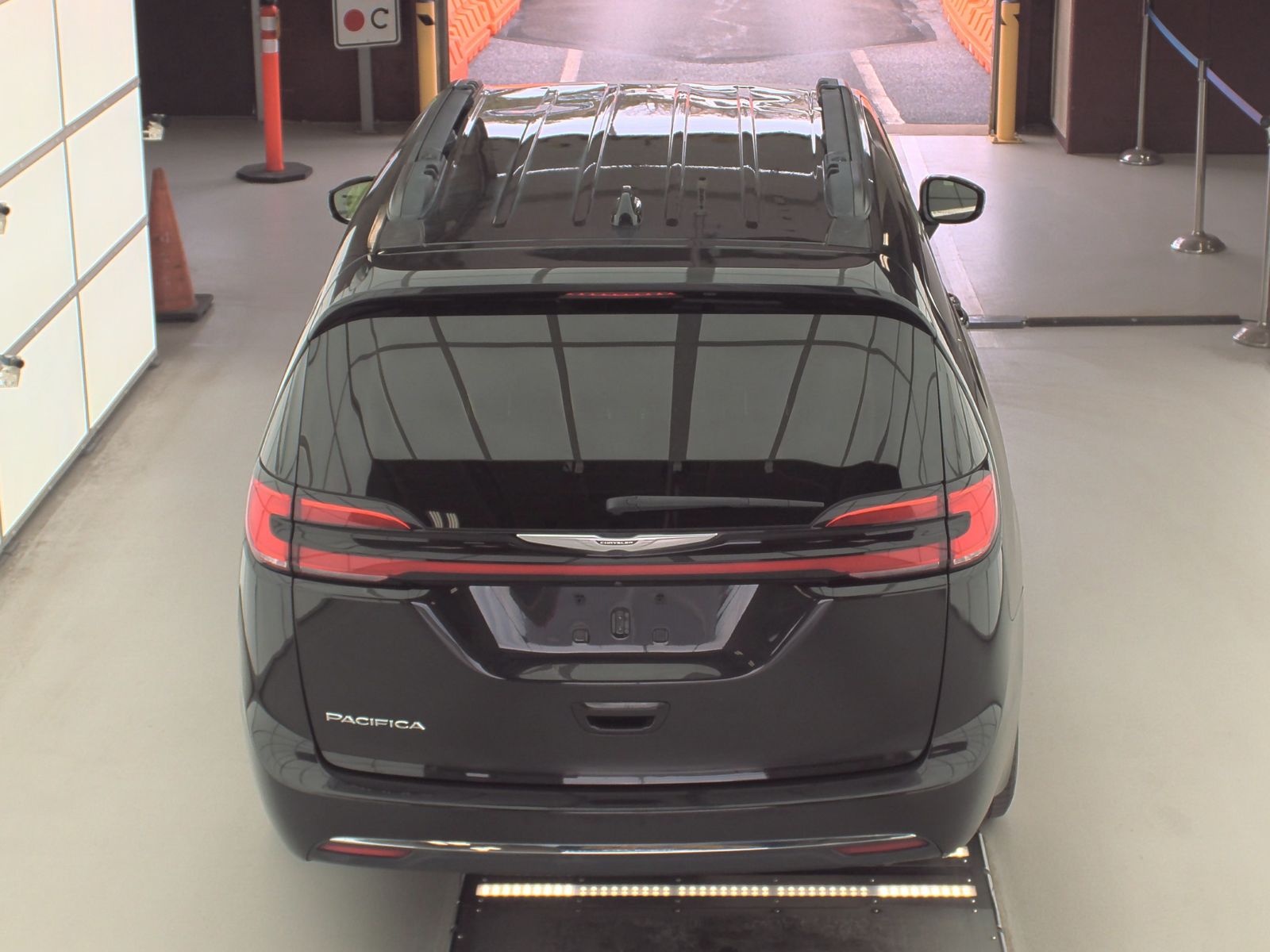 2022 Chrysler Pacifica Touring L FWD