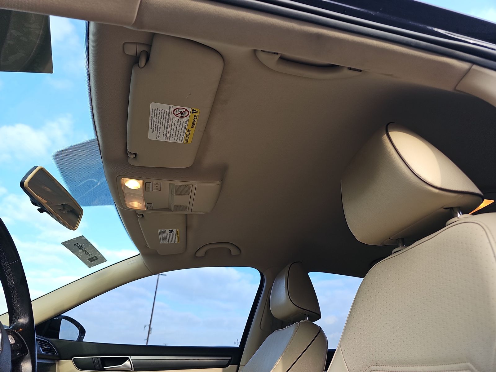 2017 Volkswagen Passat 1.8T R-Line FWD