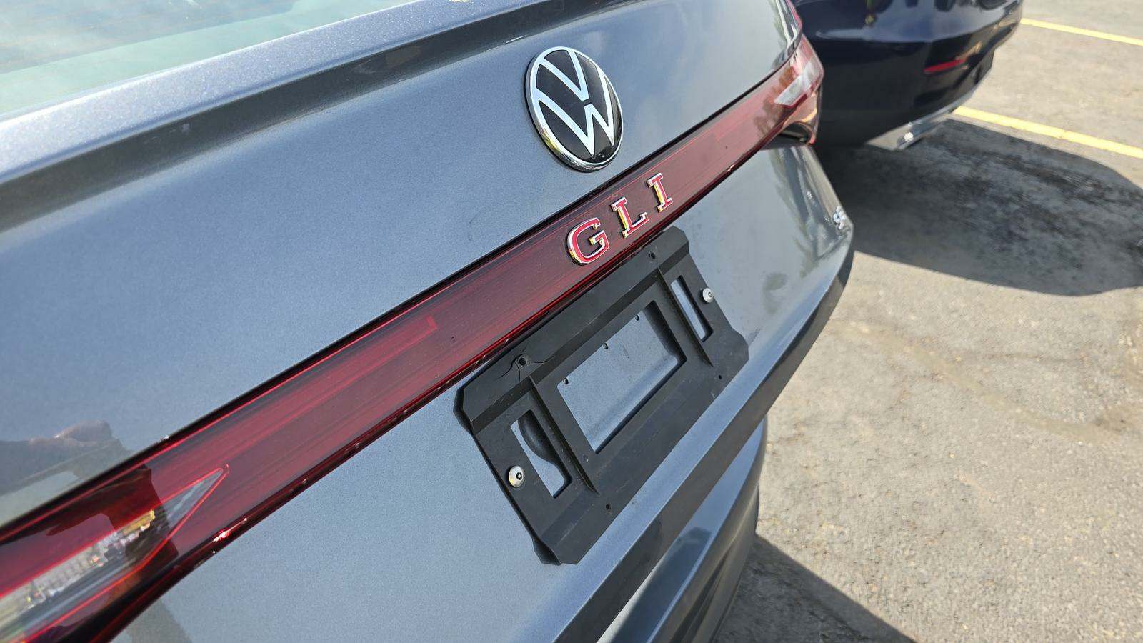 2025 Volkswagen Jetta 1.5T SE FWD