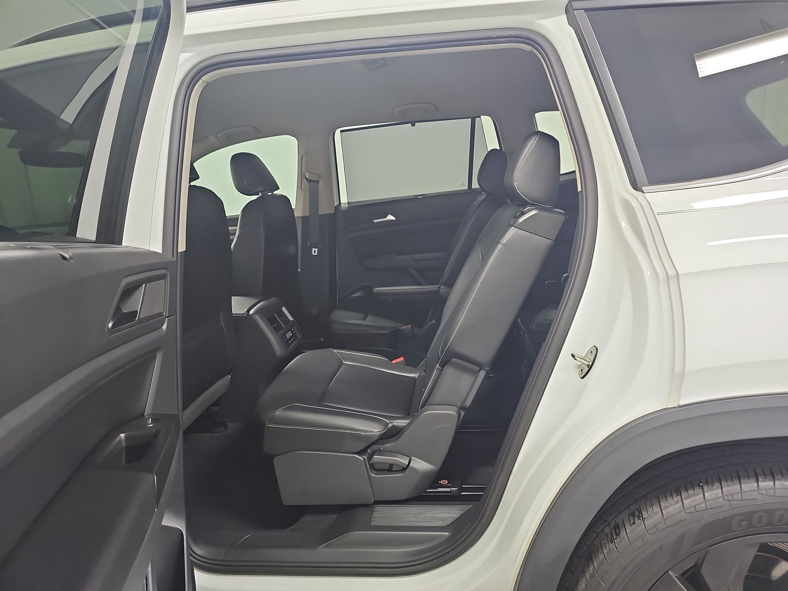 2021 Volkswagen Atlas 2.0T SE FWD