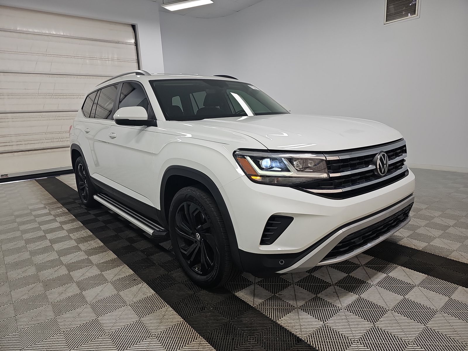 2021 Volkswagen Atlas 2.0T SE FWD
