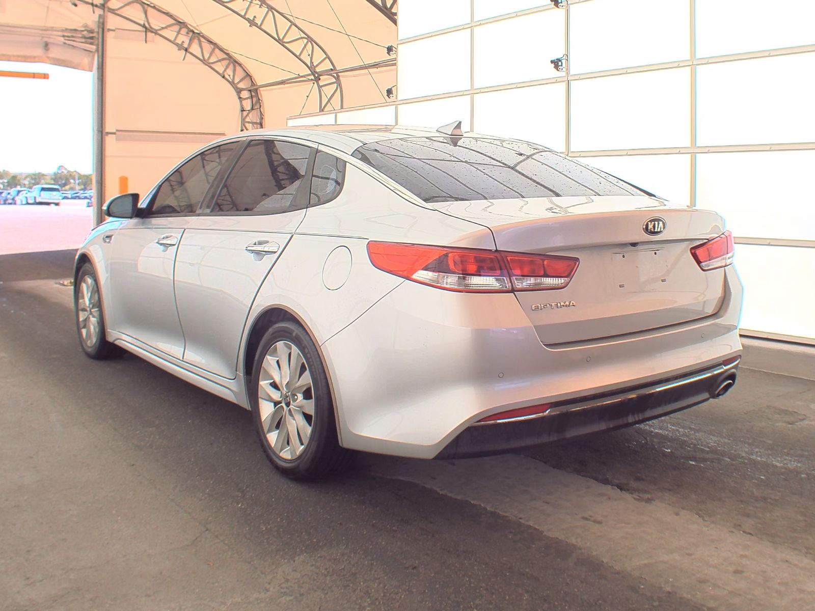 2018 Kia Optima LX FWD