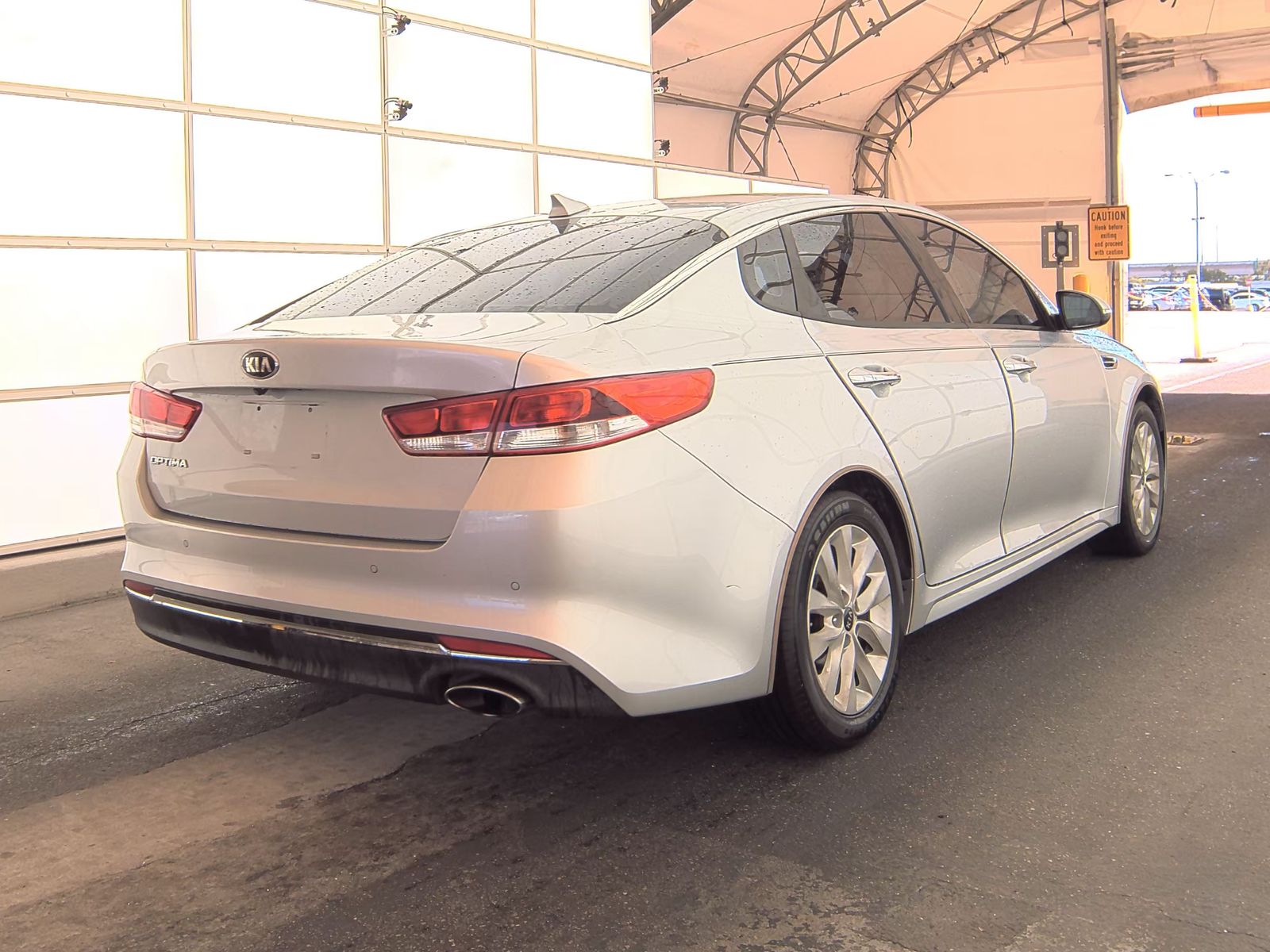 2018 Kia Optima LX FWD