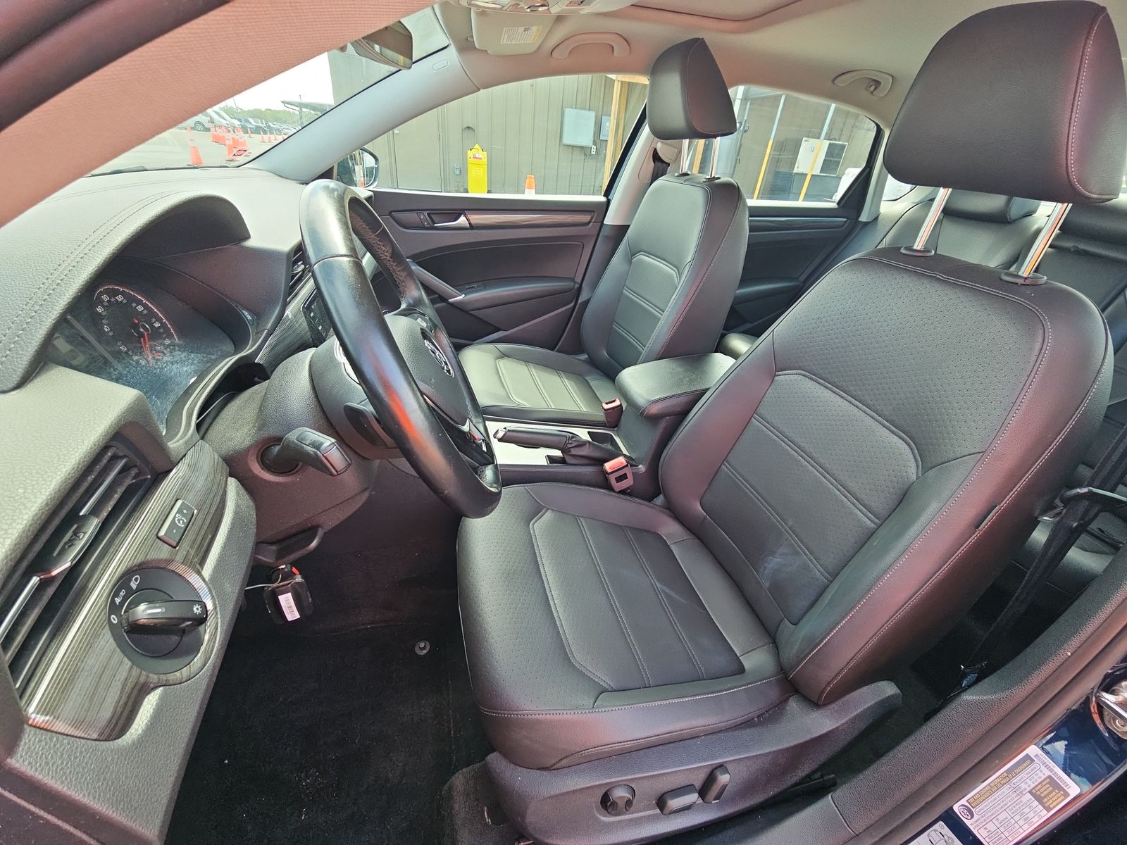 2020 Volkswagen Passat 2.0T R-Line FWD