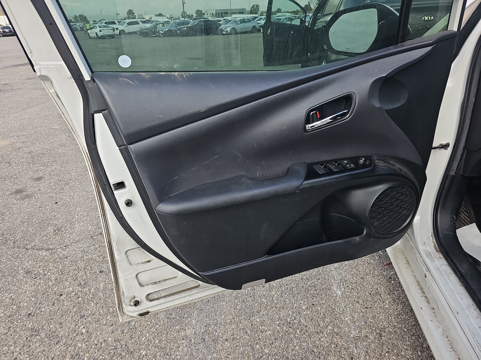 2021 Toyota Prius XLE FWD