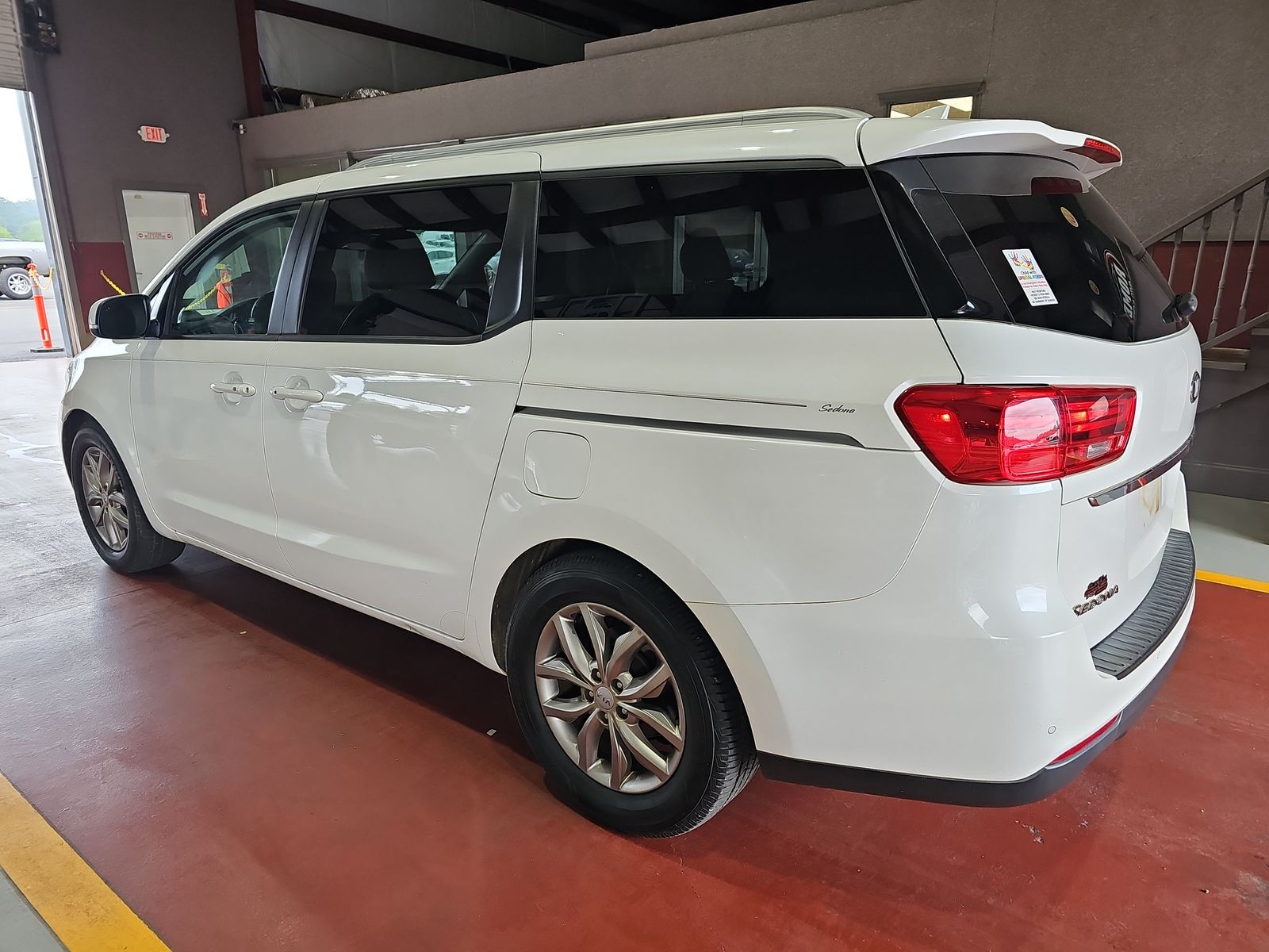2019 Kia Sedona EX FWD