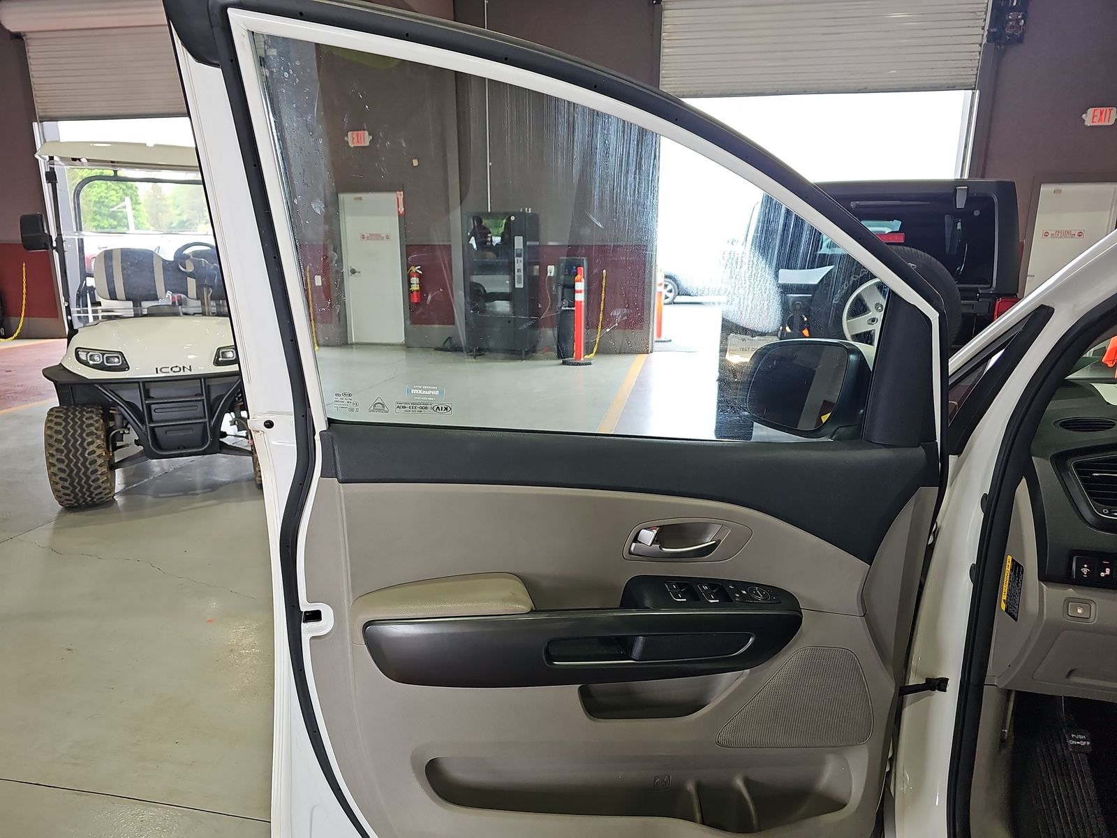 2019 Kia Sedona EX FWD