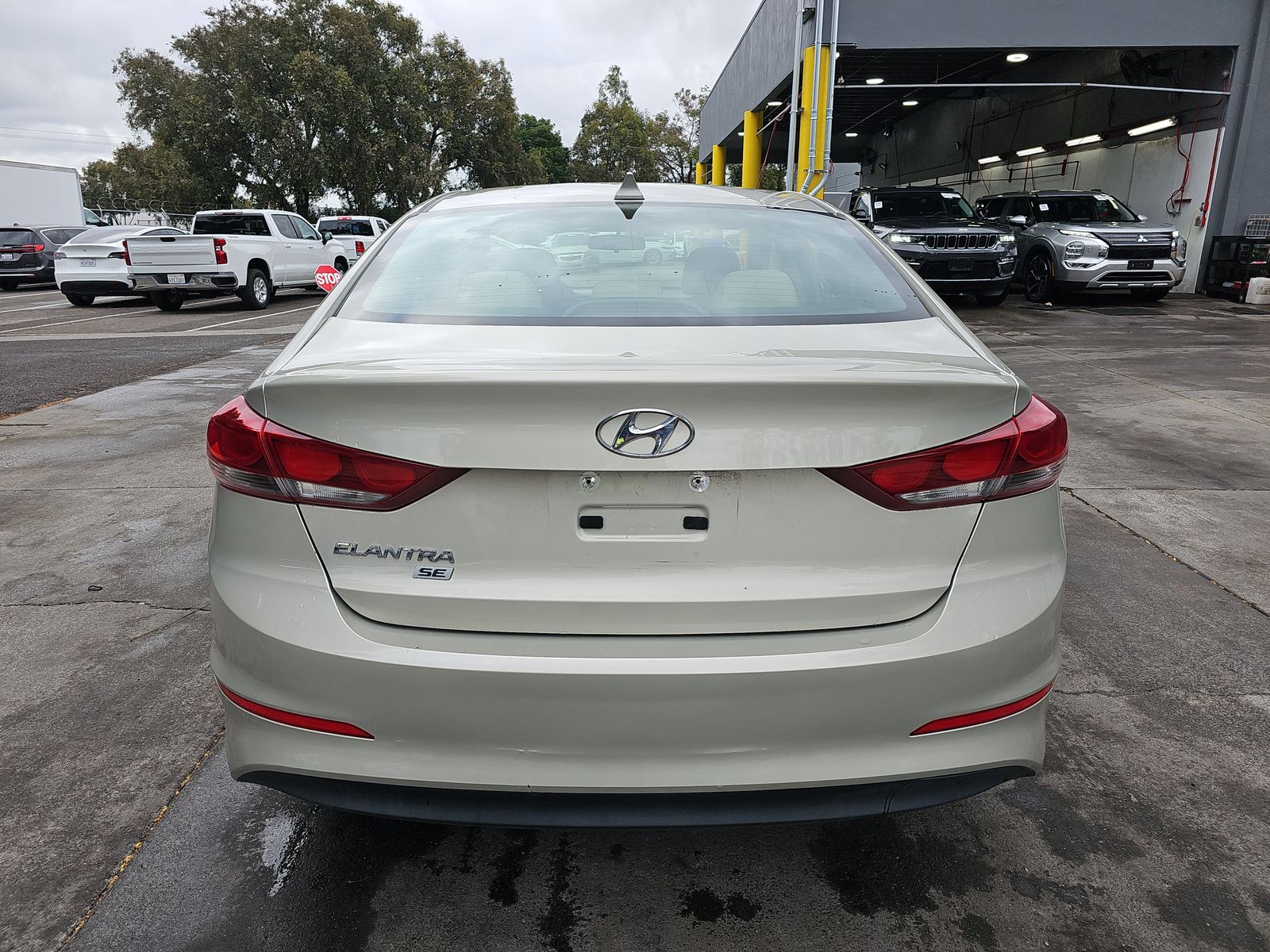 2017 Hyundai Elantra SE FWD
