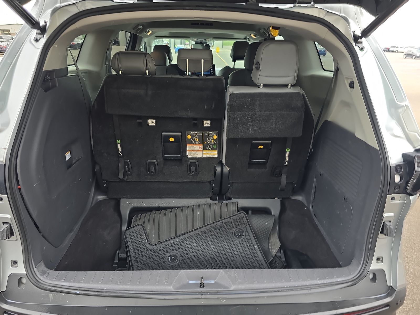 2021 Toyota Sienna XLE FWD