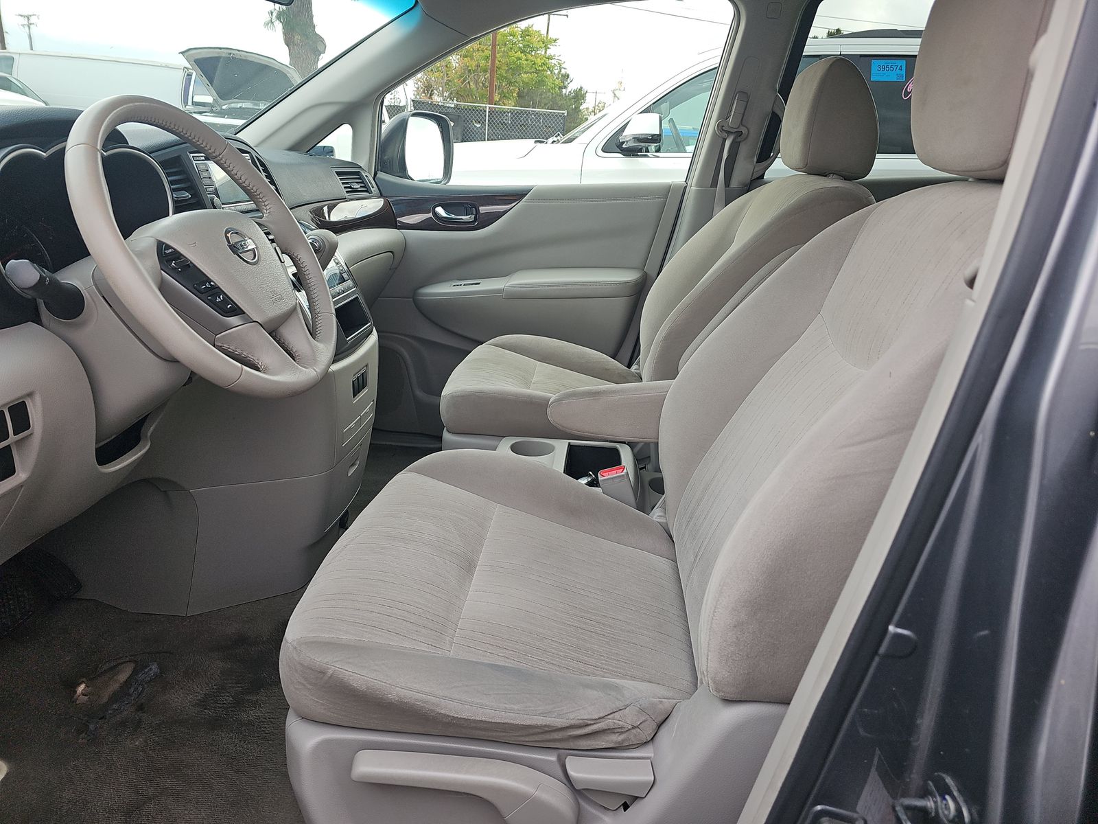 2017 Nissan Quest SV FWD