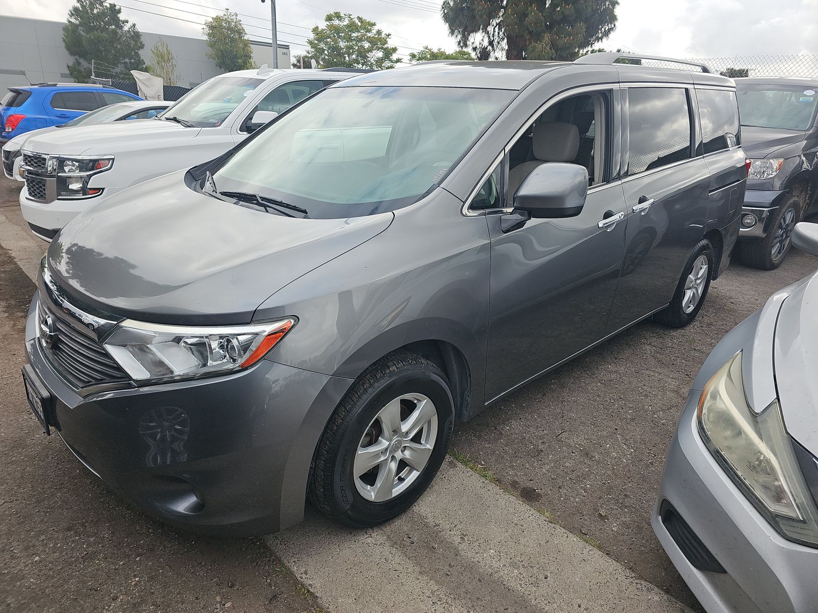 2017 Nissan Quest SV FWD