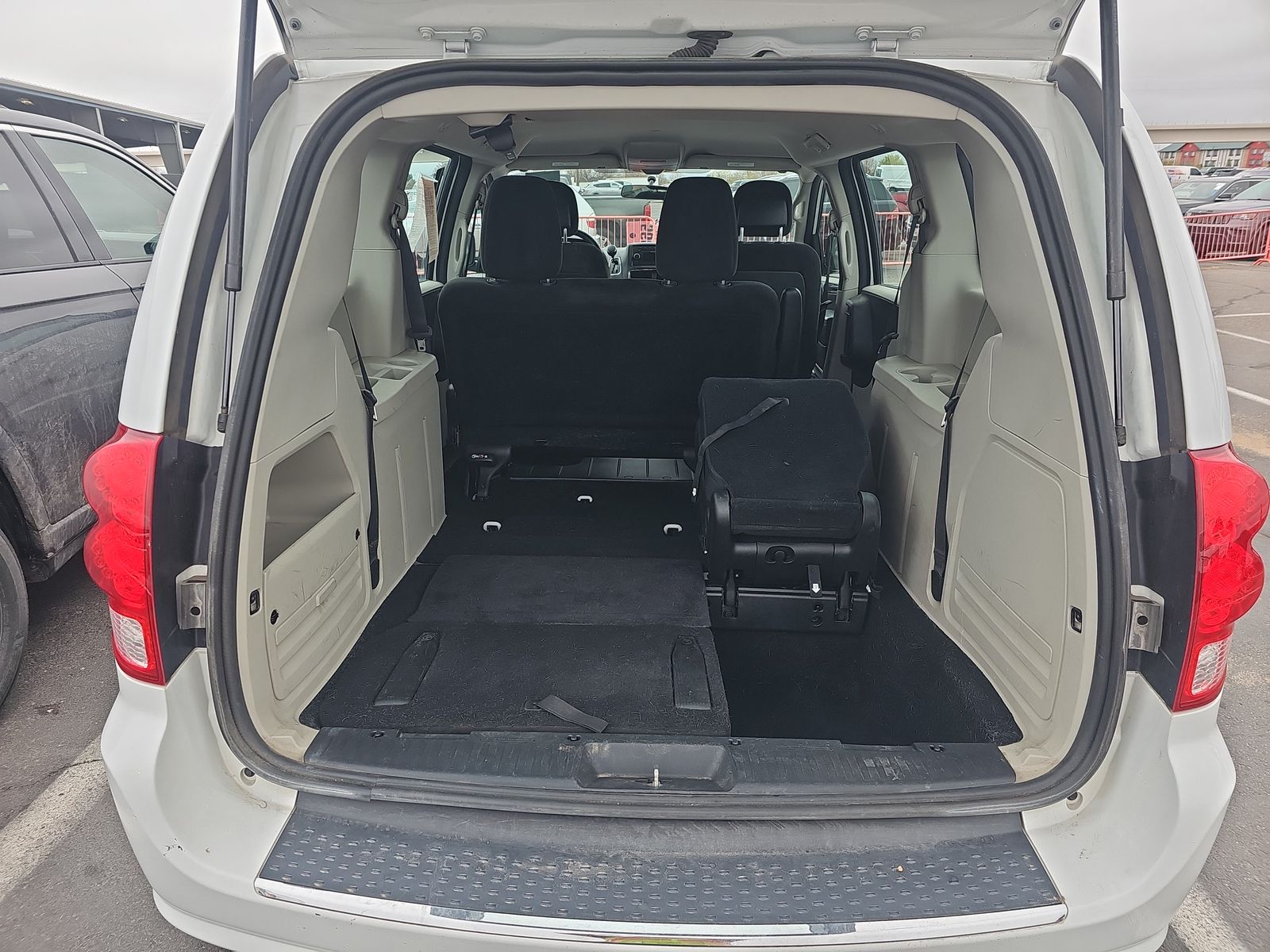 2016 Dodge Grand Caravan American Value Package FWD