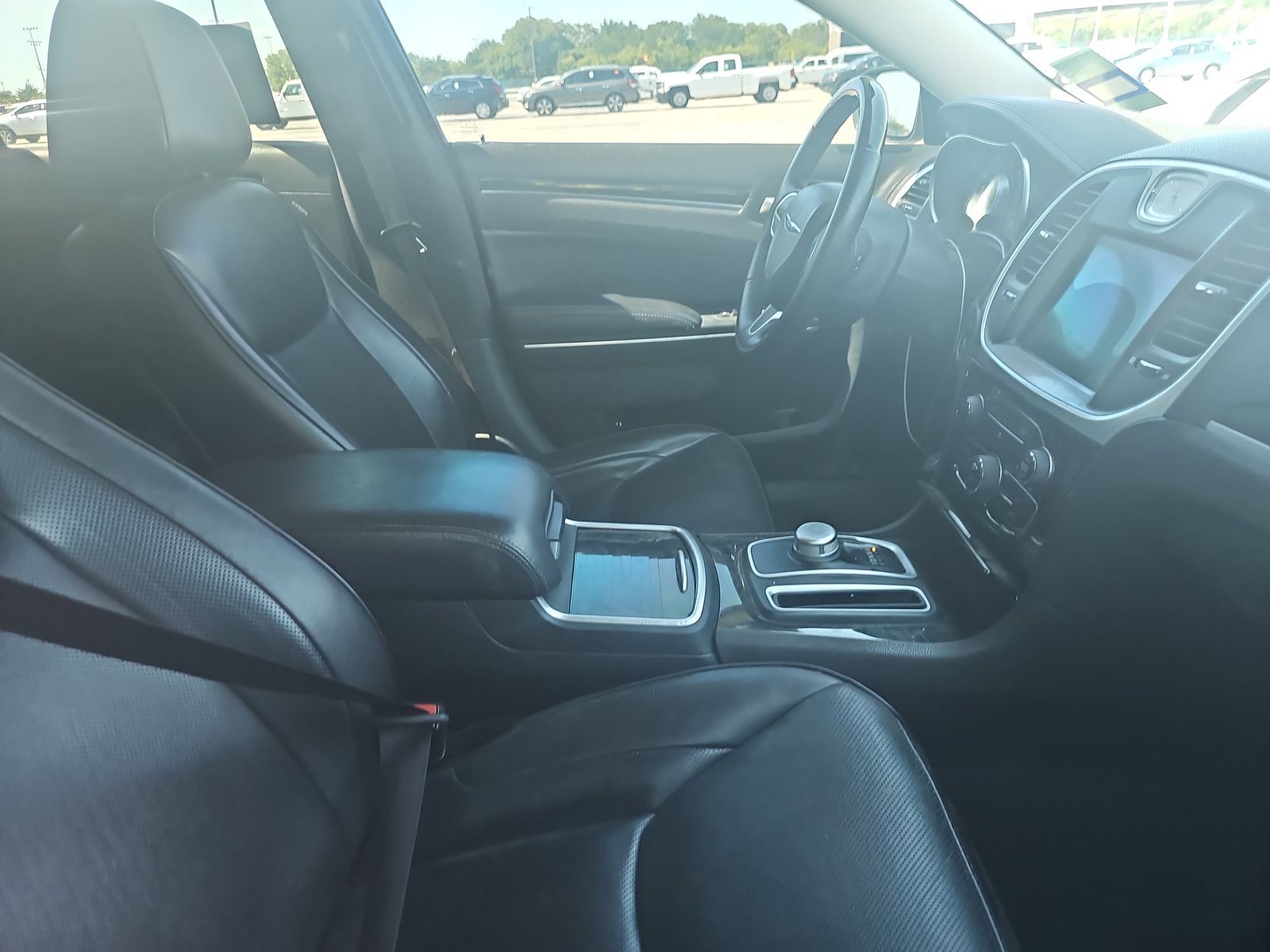 2017 Chrysler 300 C RWD